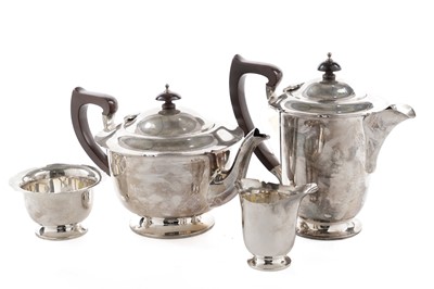 Lot 356 - An Art Deco silver tea and coffee service by Reid & Sons