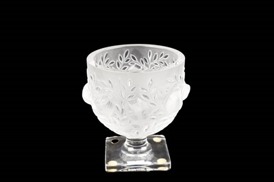 Lot 892 - A Lalique 'Elizabeth' vase