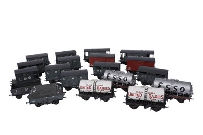 Lot 30 - A large collection of kit-built 0-gauge rolling stock