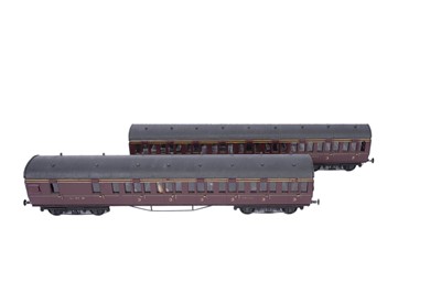 Lot 34 - Two 0-gauge kit-built carriages