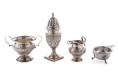 Lot 410 - Antique and later small silver tableware