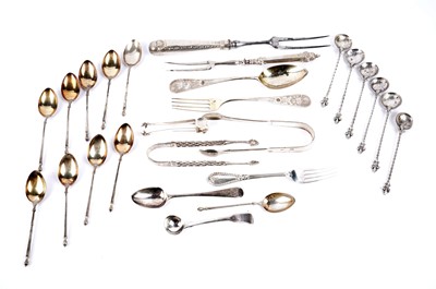 Lot 430 - A selection of silver and other cutlery