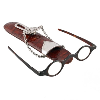 Lot 249 - A Victorian silver-mounted and crocodile skin spectacles case; and spectacles