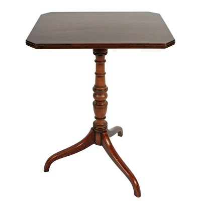 Lot 454 - A late Georgian mahogany plum pudding side table