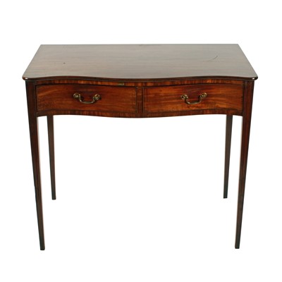 Lot 473 - A fine George III mahogany serpentine side table in the Hepplewhite style