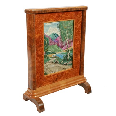 Lot 342 - An unusual Art Deco walnut and amboyna fire screen