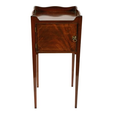 Lot 501 - A George III mahogany bedside cabinet