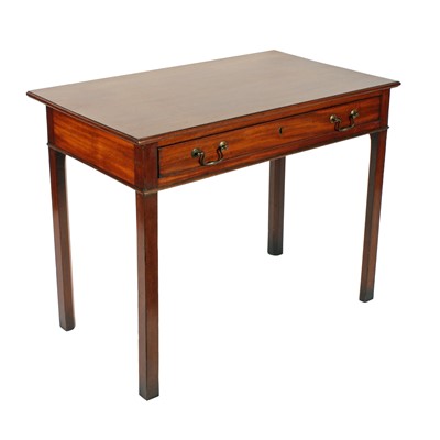 Lot 513 - A George III mahogany side table