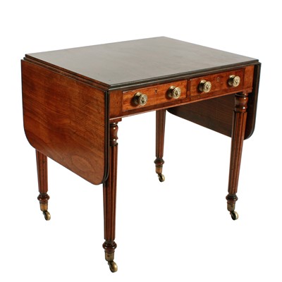 Lot 517 - A late Georgian mahogany two-drawer Gillows-style sofa table