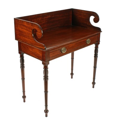 Lot 545 - A George III mahogany single drawer side table or washstand