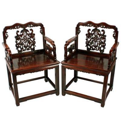 Lot 560 - A pair Chinese Qing dynasty rosewood hongmu throne chairs