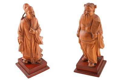 Lot 15 - Two early 20th Century boxwood figures