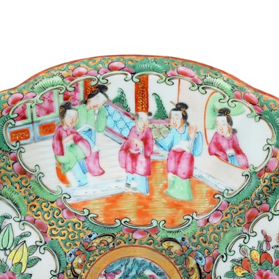 Lot 5 - Three Chinese Canton famille rose dishes
