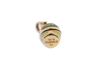Lot 665 - Faberge: a Russian Doll pattern charm pendant