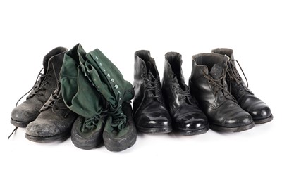 Lot 112 - A collection of military boots