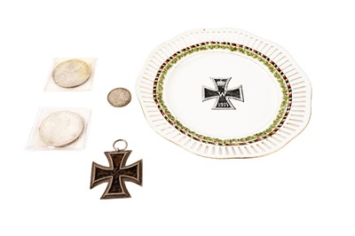 Lot 937 - A Second World War German 1939 Iron Cross; and other items