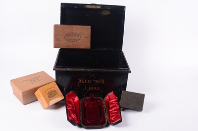 Lot 215 - A miscellaneous lot including: a vintage deed box