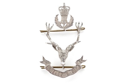 Lot 193 - Queen's Own Highlanders Glengarry badge