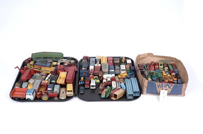 Lot 189 - A selection of diecast model vehicles including: Corgi