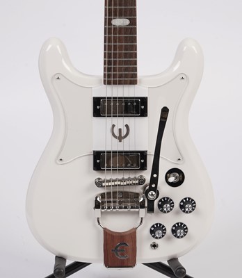 Lot 93 - An Epiphone Crestwood Custom Tremotone
