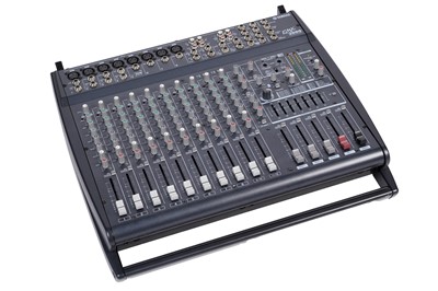 Lot 279 - A Yamaha EMX 3000 powered mixer