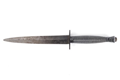 Lot 230 - A Fairbairn-Sykes fighting knife