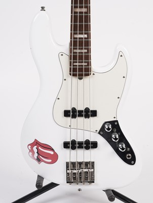 Lot 212 - A 1971 Fender jazz bass