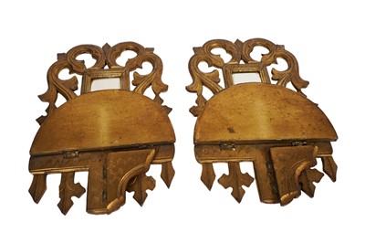 Lot 303 - A pair of late 19th/early 20th Century gilt gesso wall brackets