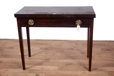 Lot 113 - An early 20th Century inlaid mahogany tea table