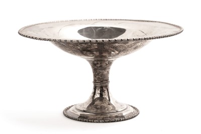 Lot 315 - An Edwardian silver tazza