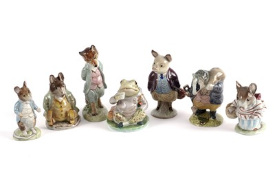 Lot 458 - A collection of Beswick Beatrix Potter figures with gold oval backstamps