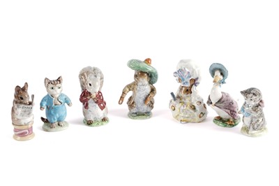 Lot 464 - A collection of Beswick Beatrix Potter figures with gold oval backstamps