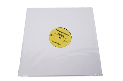 Lot 445 - Dinosaur - Kiss Me Again