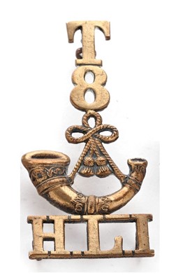 Lot 186A - 8th (Lanark) Battalion Highland Light Infantry shoulder title.