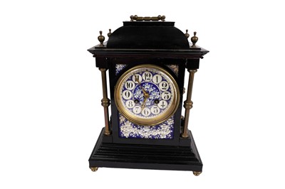 Lot 177 - A late 19th Century mantel clock