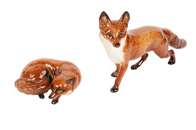 Lot 424 - Two Beswick decorative ceramic figures of foxes