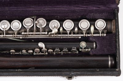 Lot 10 - A Rudall Carte & Co flute