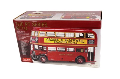 Lot 137 - ﻿A Sun Star The RT Series '2921: 1946 RT10' limited edition diecast model