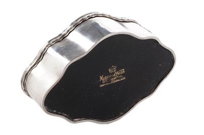 Lot 396 - An Edwardian silver mounted jewel box