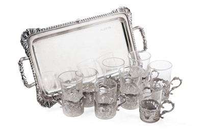 Lot 365 - A small Edwardian silver two handled liqueur tray; and liqueur tots