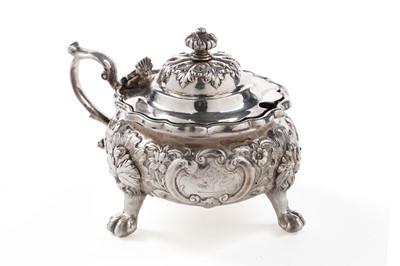 Lot 136 - An early Victorian Scottish silver mustard pot