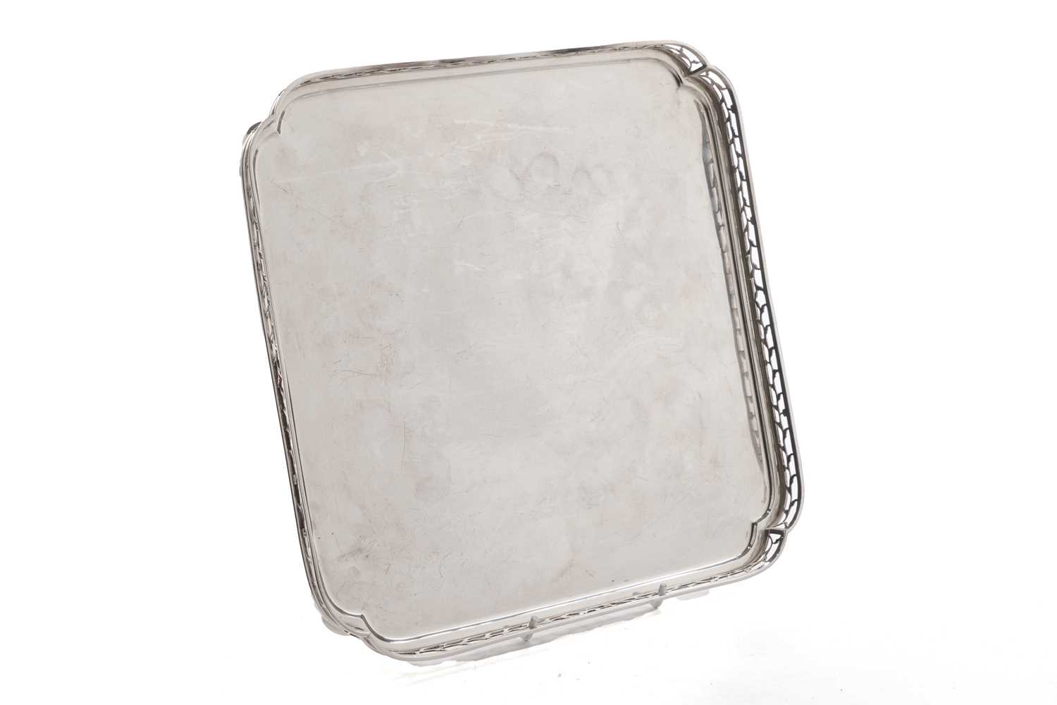 Lot 53 - A 20th century Dutch silver salver or tray