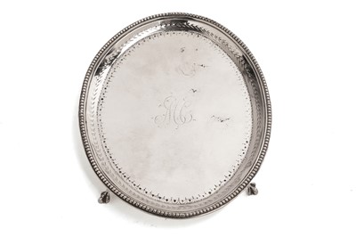 Lot 304 - A George III silver miniature card tray