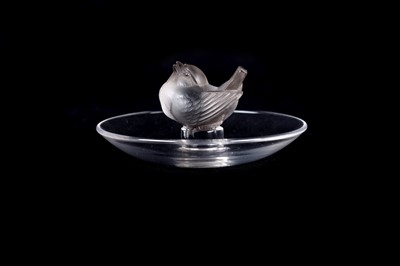 Lot 1017 - A Lalique Pinson cendrier