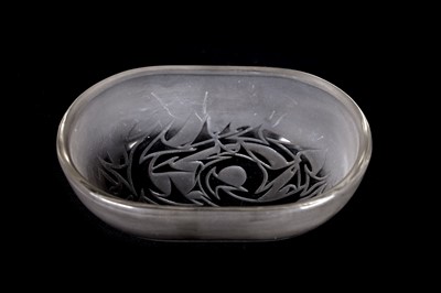 Lot 1018 - A Lalique 'Epines' pin dish