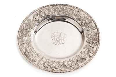 Lot 349 - An American silver circular plate