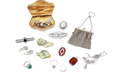 Lot 203 - A selection of silver and costume jewellery; and a small horn box