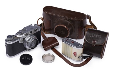 Lot 241 - A Leica IIIa 35mm rangefinder camera; and a Gossen Sixty light meter