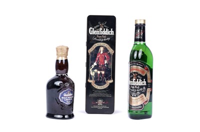 Lot 771 - A Glenfiddich Malt Whisky Liqueur; and a ‘Clans Of The Highlands Of Scotland’