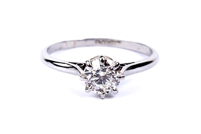 Lot 745 - A single stone diamond ring